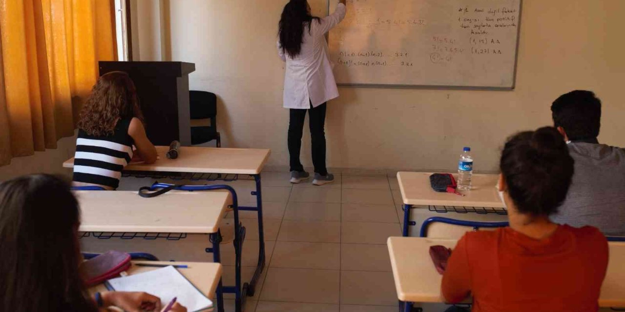 Kepez’den Gençlere Yks Kursu