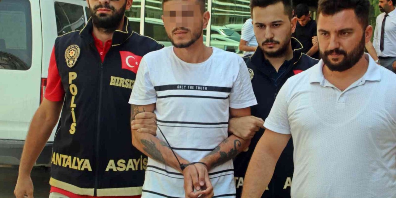 ’kuşçu Kafesten Çıktı’ Mesajını Yayıp 4 Milyonluk Vurgun Yaptı