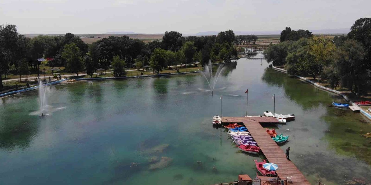 Bu Alan Hafta Sonu Binlerce Turiste Ev Sahipliği Yapıyor