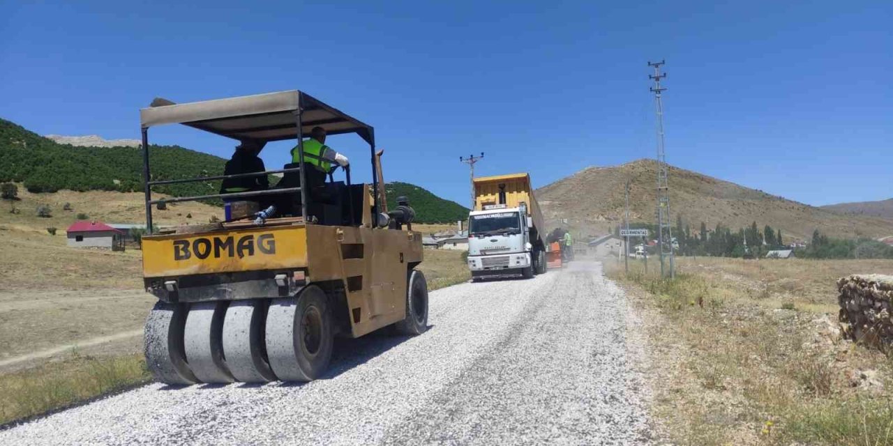 Başkan Büyükkılıç: “kırsal Mahallelere 2 Ayda 276 Kilometre Asfalt Kaplama Çalışması Yaptık”