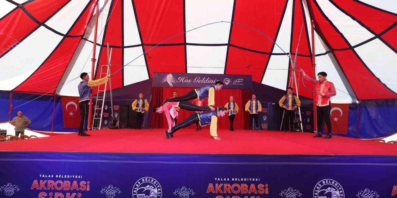 Akrobasi Sirki’ni 4 Günde 3 Bin Kişi İzledi