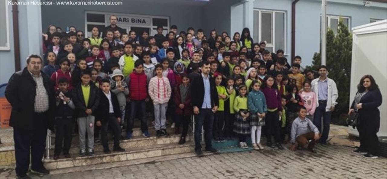 Öğrenciler geri dönüşüm tesisini gezdi