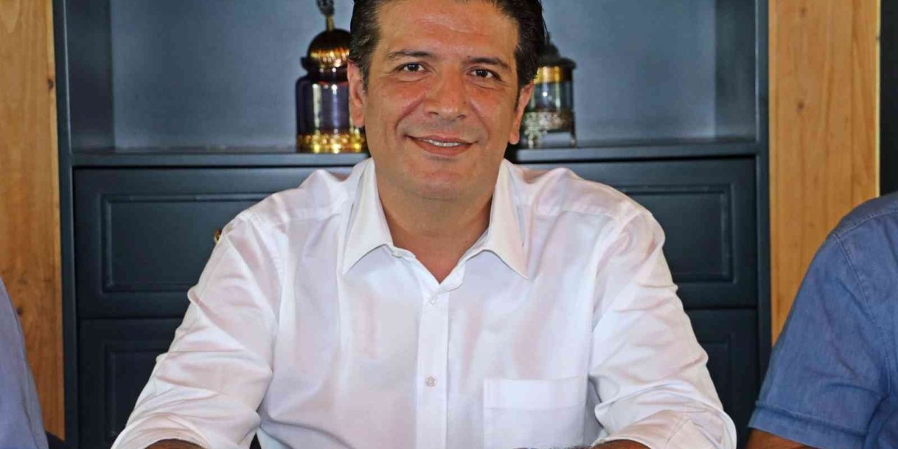 Turgay Genç: "döşemealtı’nda Yoğun Göçe Rağmen Yapılaşma Oranımız Yüzde 20"