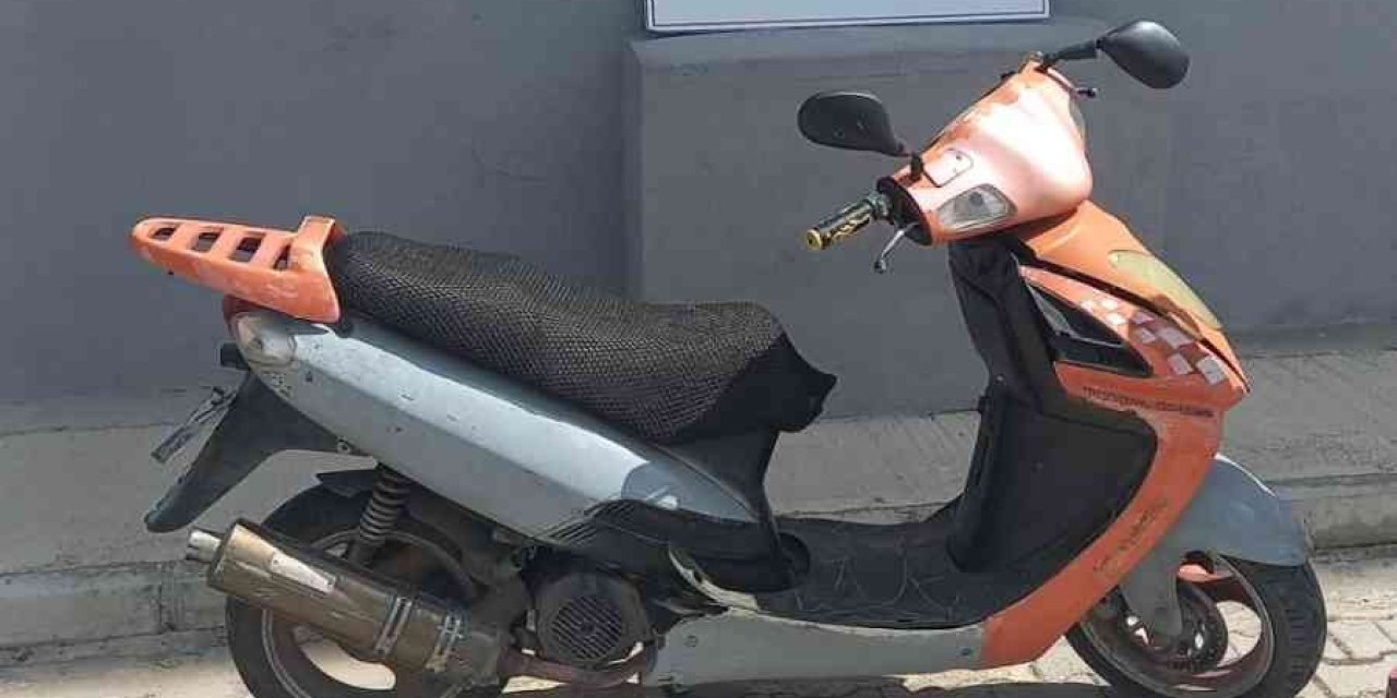 Çalıntı Motosikletle Kontrol Noktasından Kaçan Sürücü, İkinci Kontrol Noktasında Yakalandı