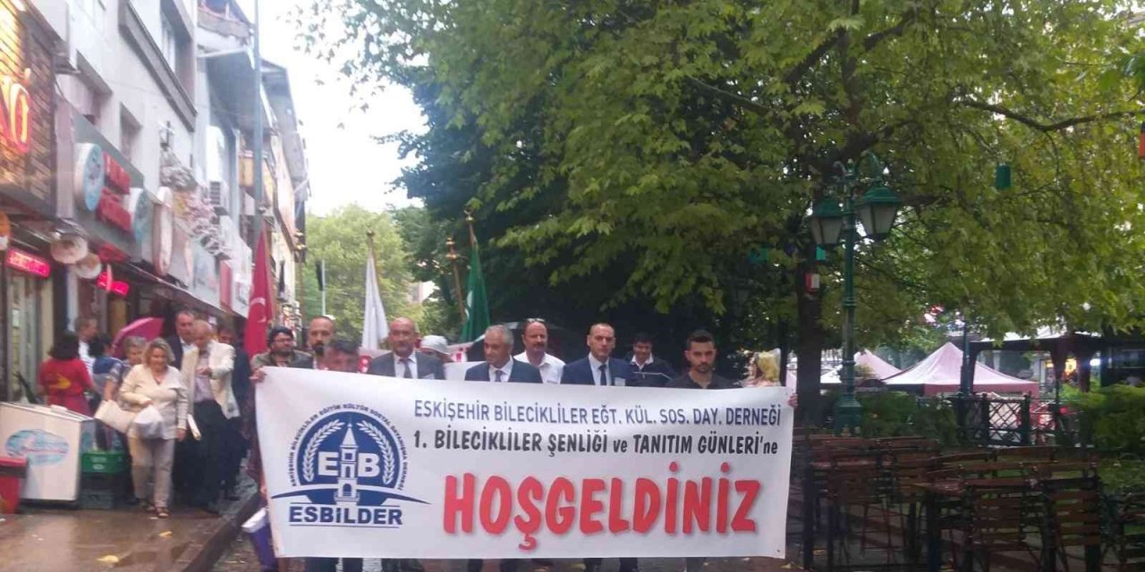 1.  Bilecikliler Şenliği Ve Tanıtım Günleri Başladı