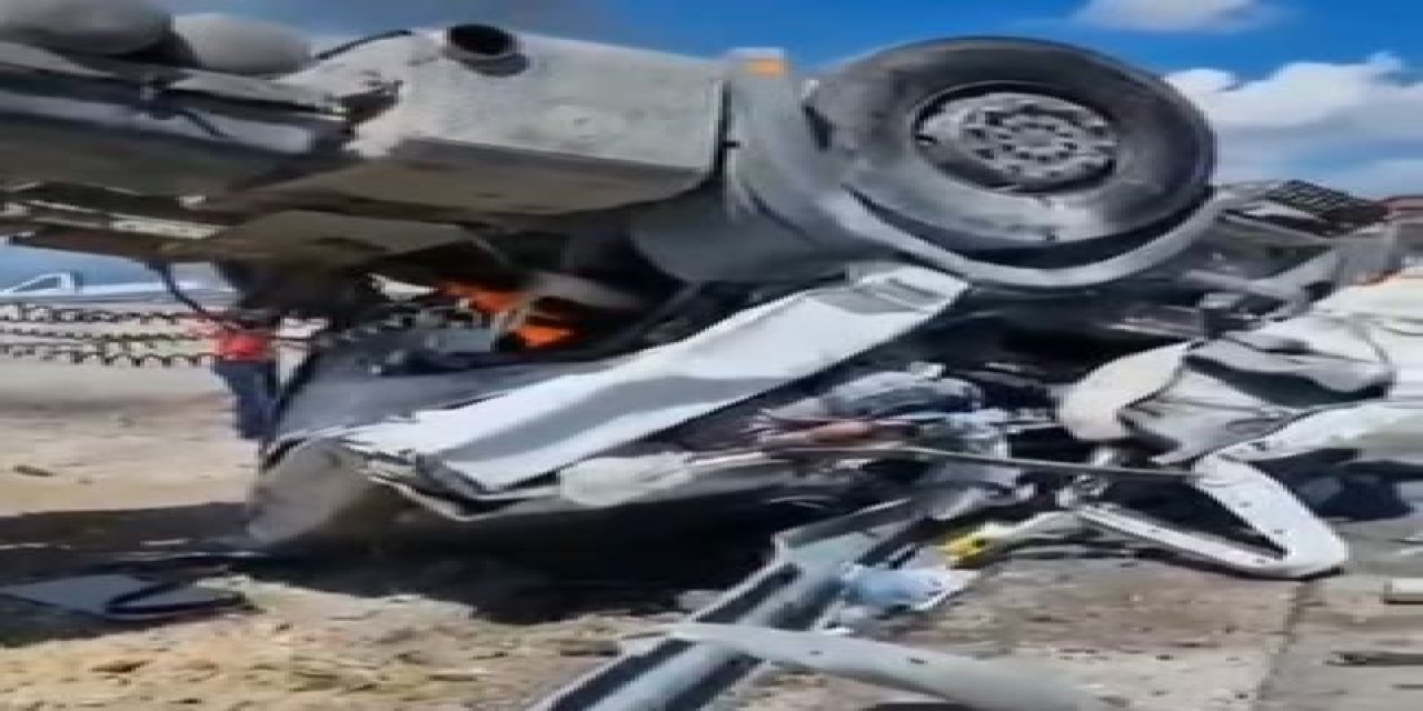 Ters Dönen Tırda Sıkışıp Ağır Yaralandı, Yanmaktan Vatandaşlar Kurtardı