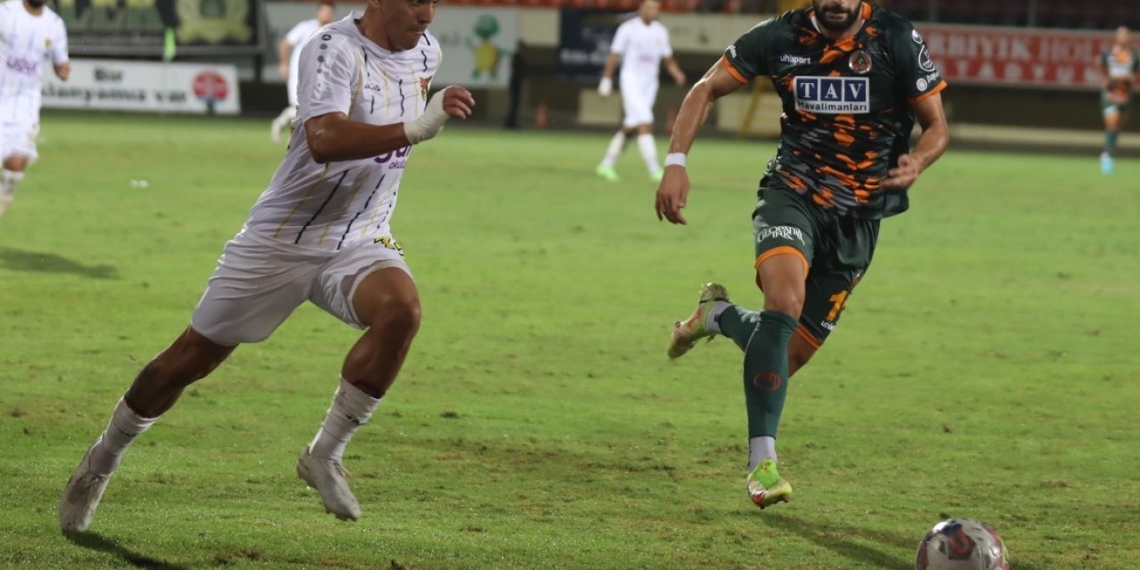 Spor Toto Süper Lig: Corendon Alanyaspor: 0 - İstanbulspor: 1 (maç Sonucu)