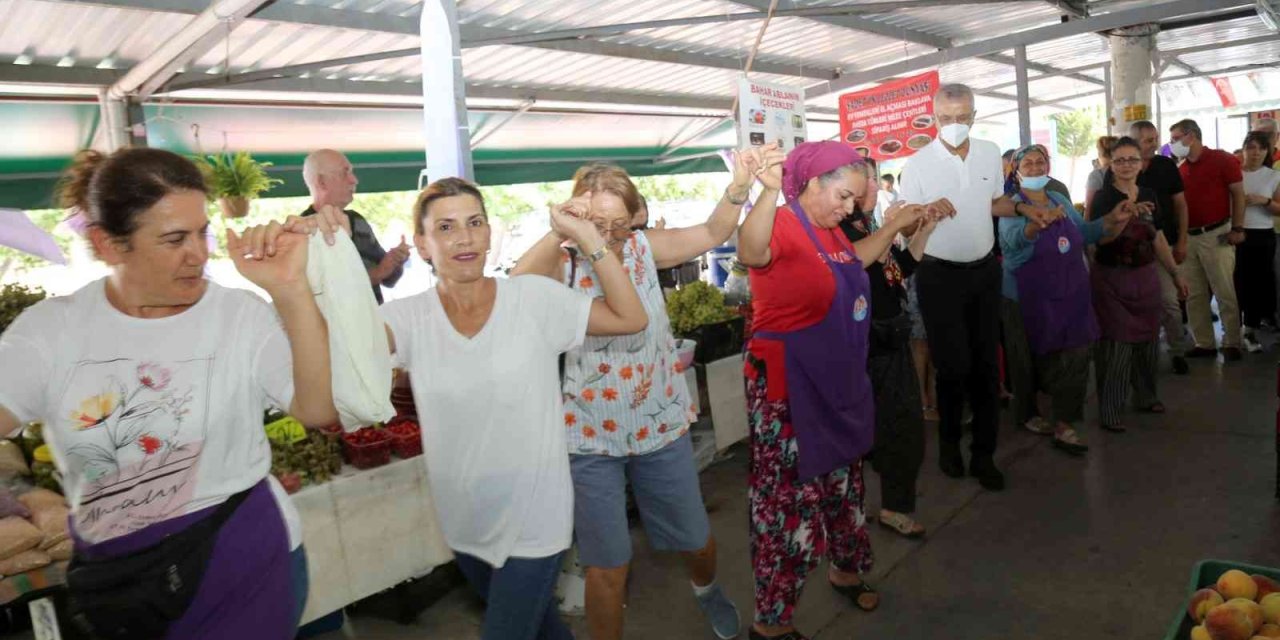 Mezitli Kadın Üretici Pazarları 8. Yılını Kutluyor