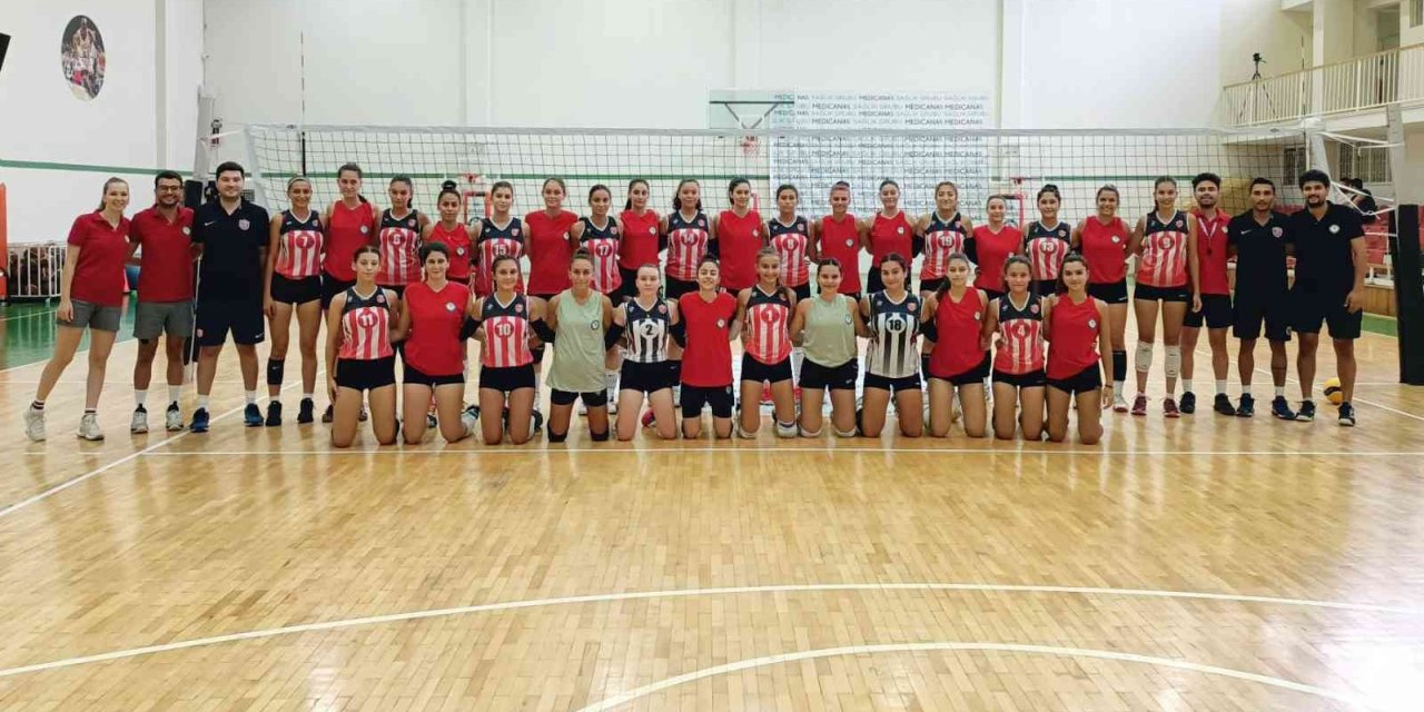 Kepez’in Sultanları İzmir’de Hazırlandı