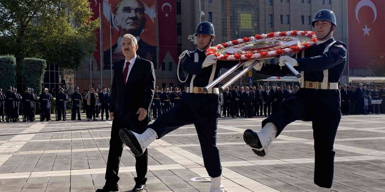 Eskişehir’de 30 Ağustos Zafer Bayramı Düzenlenen Törenle Kutlandı