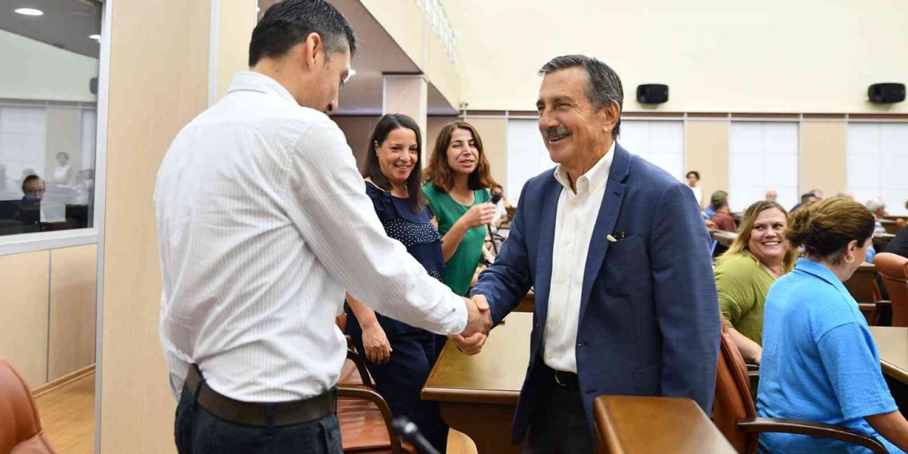 Tepebaşı İşçilerine Yüzde 50 Ücret Zammı