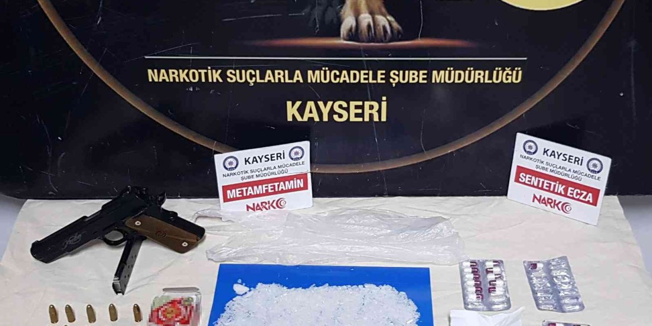 Uyuşturucu Taciri Kovalamaca Sonucu Yakalandı