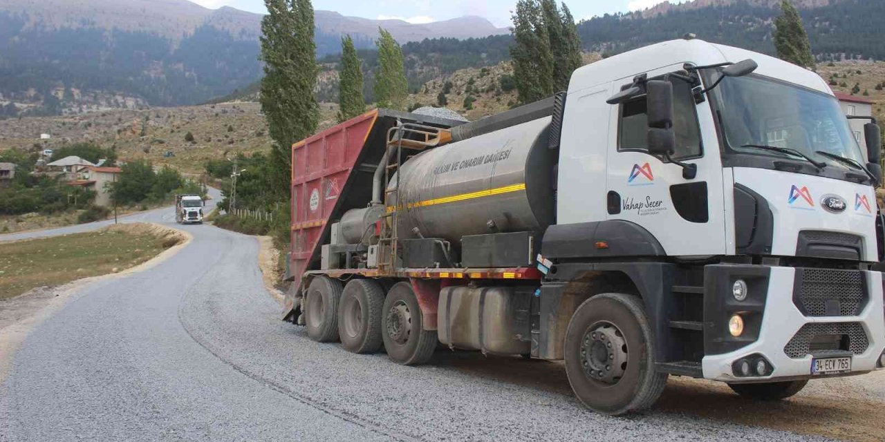 Mersin’de Yol Çalışması