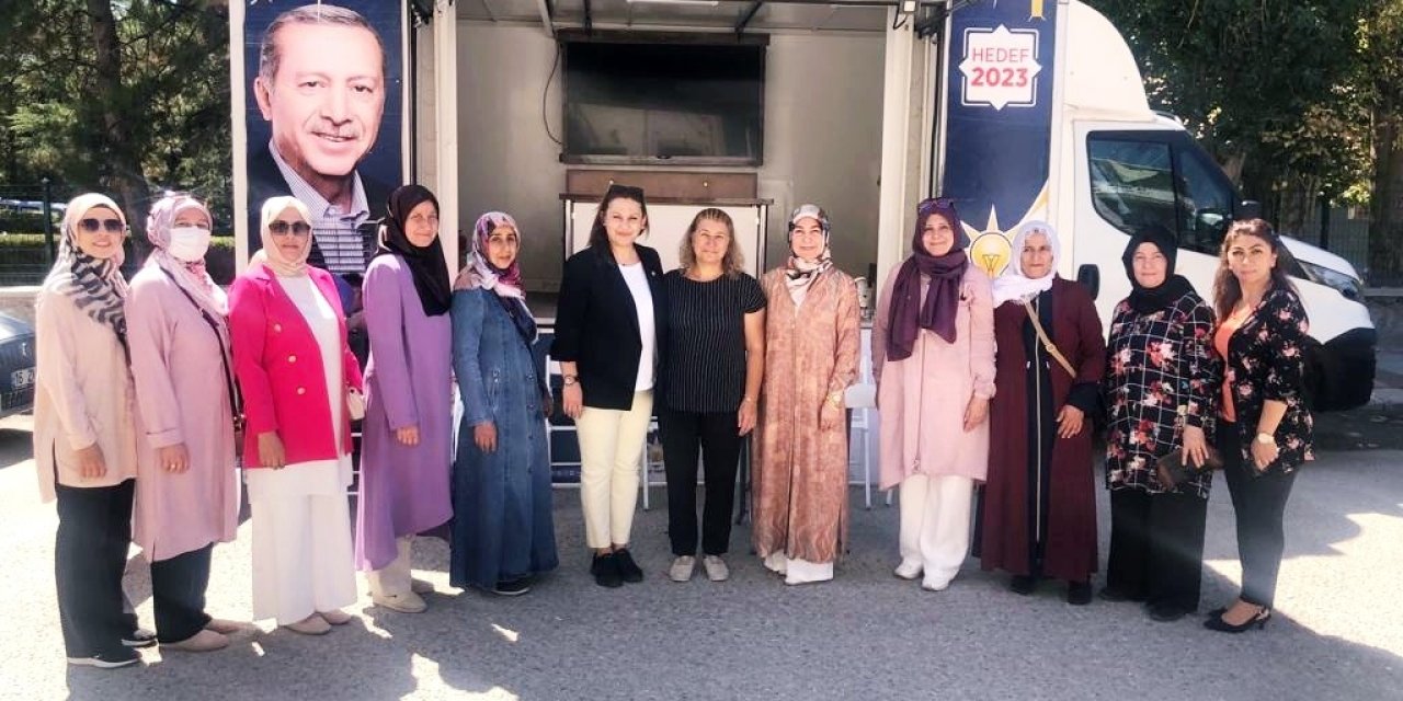 Ak Kadınlar Sivrihisar’da