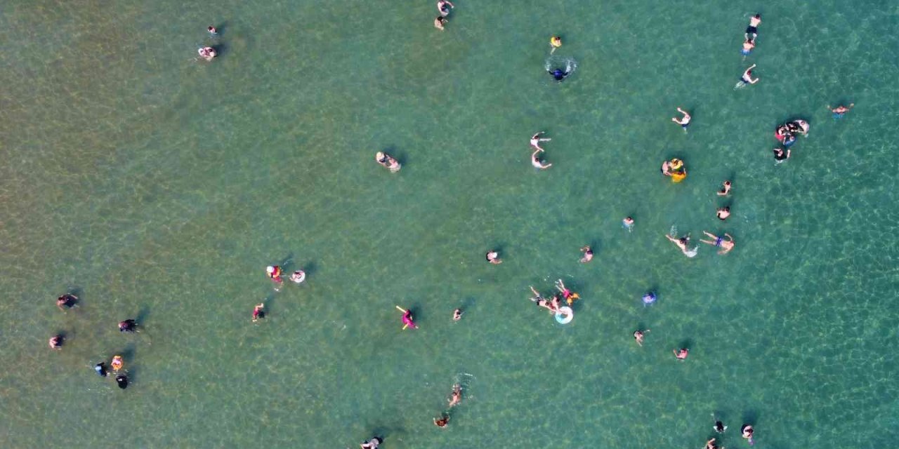 Eylül’de Kızkalesi’nde Tatilci Yoğunluğu