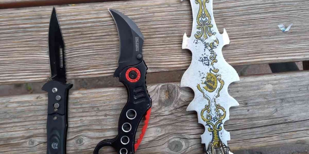 Üzerinde Kılıç Taşıyan Şahıs Güven Timleri’nden Kaçamadı