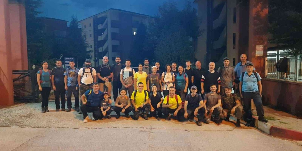 Doğa Tutkunları Gece Yürüyüşüne Doymuyor