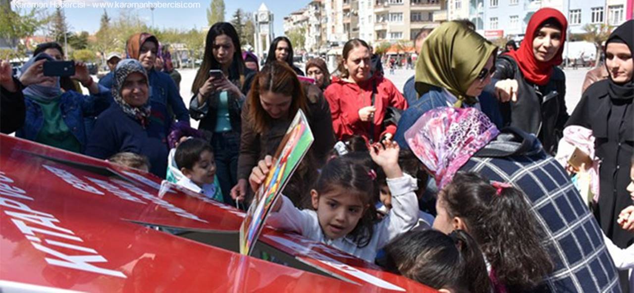 Oyuncaklarını ve Kitaplarını Kardeşlerinle Paylaş