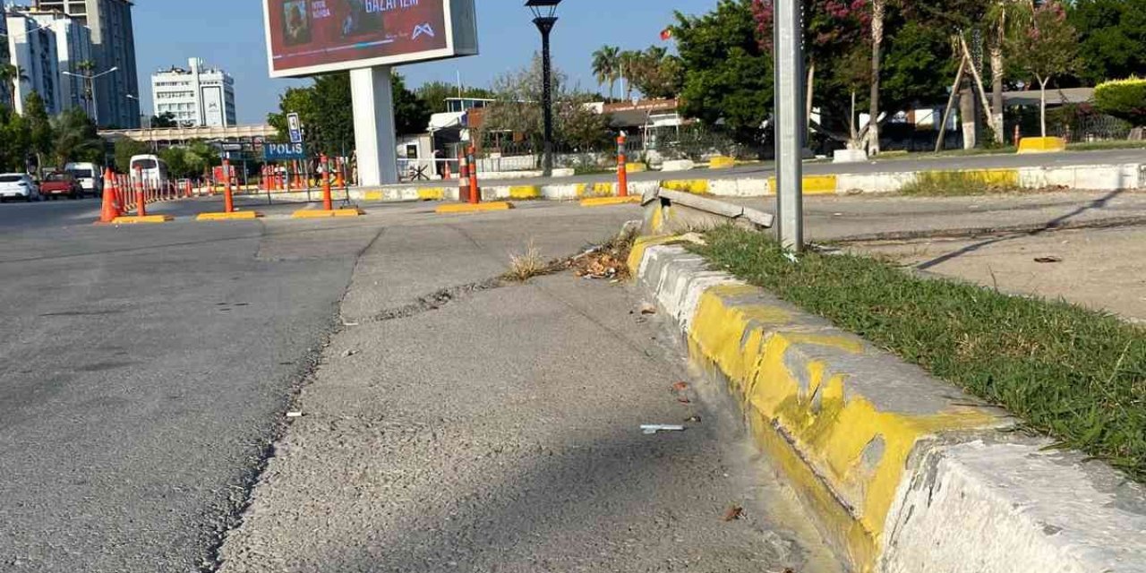 Alkolmetre Çubukları Gelişigüzel Atılıyor