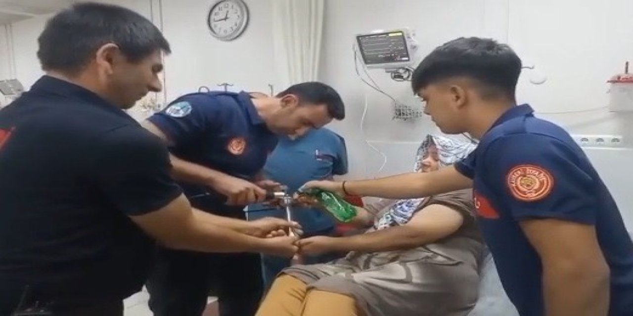 Parmağının Sıkıştığı Blender İle Hastaneye Geldi