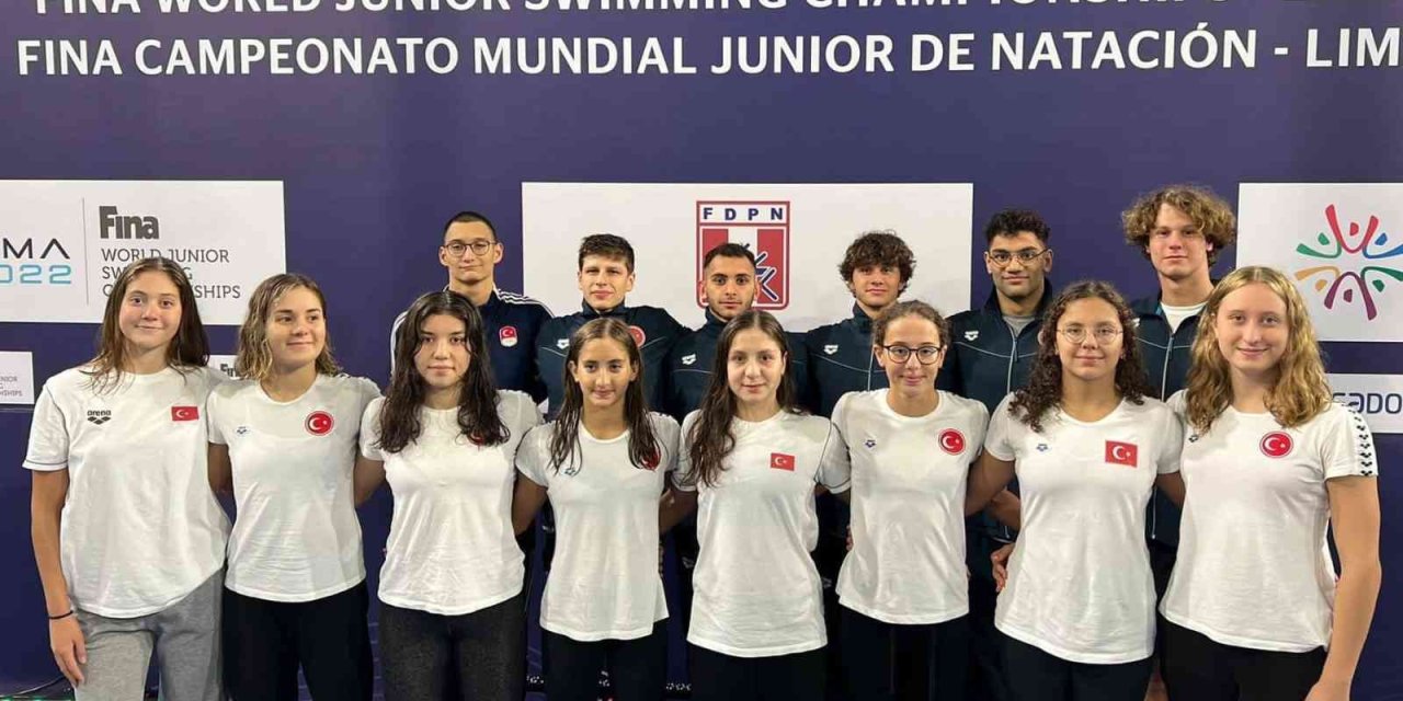 Antalyasporlu Genç Kulaçtan, Dünya Üçüncülüğü