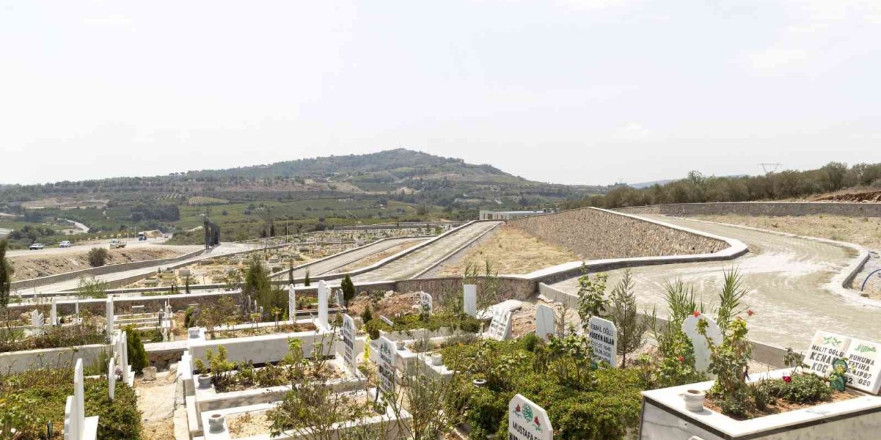 Tarsus Sucular Şehir Mezarlığı Tamamlandı