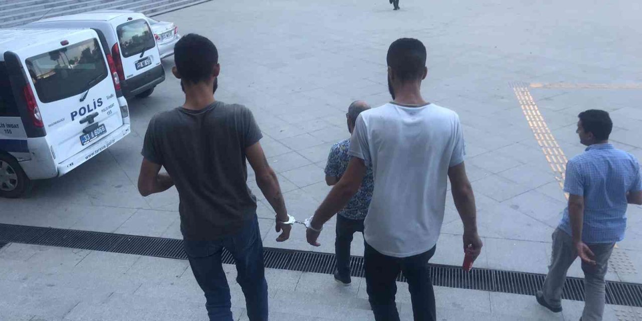 5 Gün Önce Toprağa Verilen Şehidin Evinde Hırsızlık Yapan Zanlılar Yakalandı