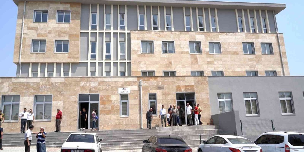 Toroslar’da 400 Kişilik Taziye Evi Hizmete Açıldı