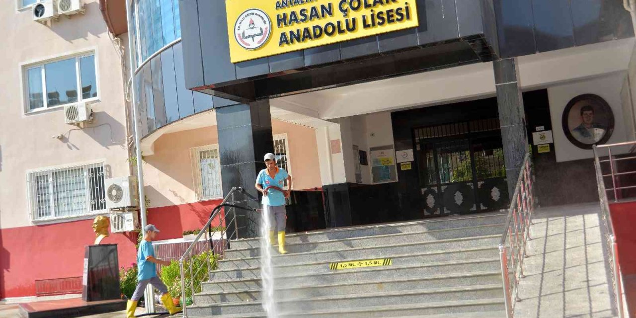 Alanya Belediyesi Okulları Yeni Eğitim Öğretim Yılına Hazırlıyor