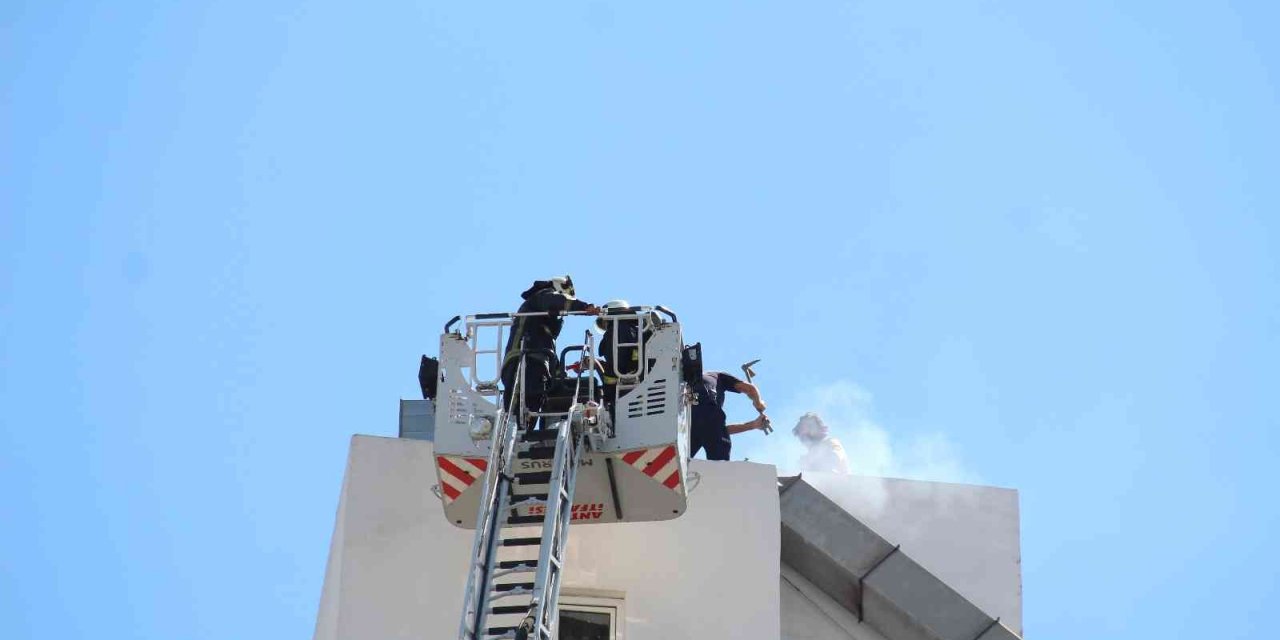 Oteldeki Baca Yangını Korkuttu