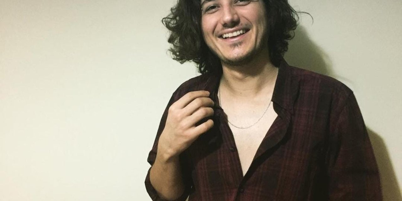 Parkta Çıkan Kavgada Bıçaklanan 24 Yaşındaki Genç Hayatını Kaybetti