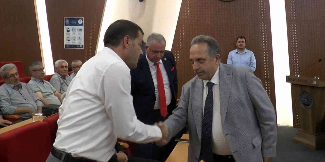 Talas’ta ‘barıştıran Meclis’