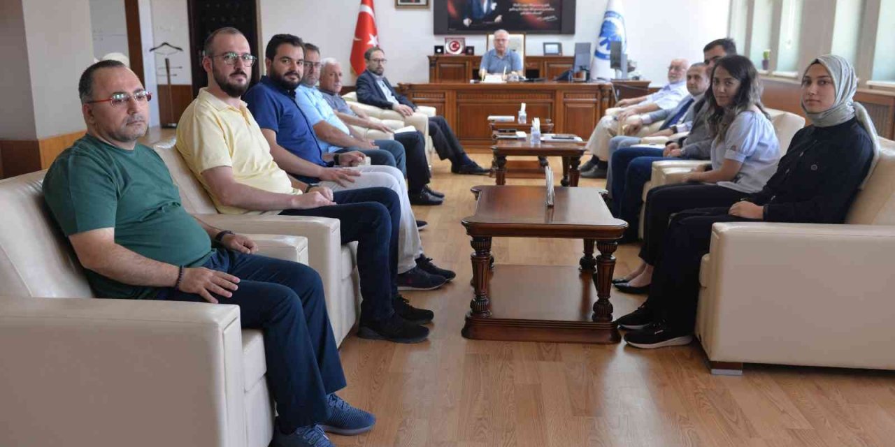 Kmü Mezunlar Derneği Kuruldu