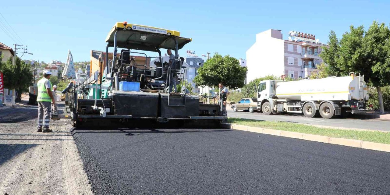 Barış Manço Bulvarı’nın Asfaltı Yenilendi