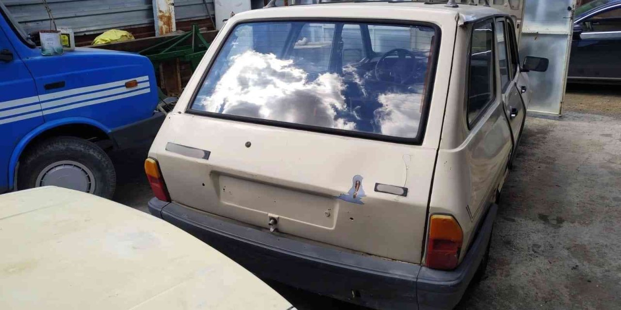 Çalıntı Araç Polis Ekiplerince Bulunarak Sahibine Teslim Edildi