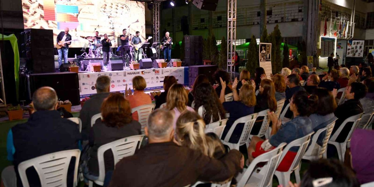 Toprak Sempozyumu Konserleri Devem Ediyor