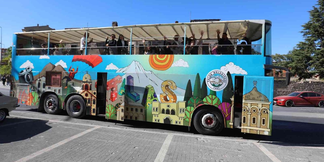 Sirk Akrobatlarına Tarihi Talas Turu