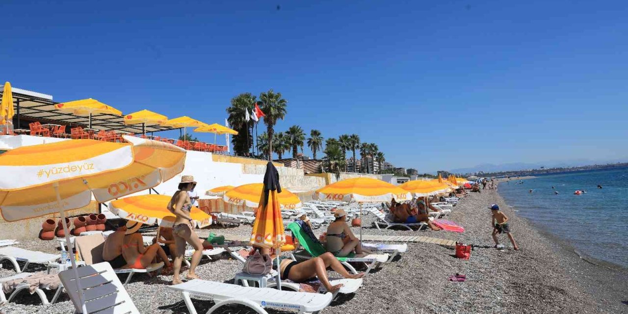 Büyükşehir’den Konyaaltı Sahili’ne Yeni Bir Sosyal Tesis