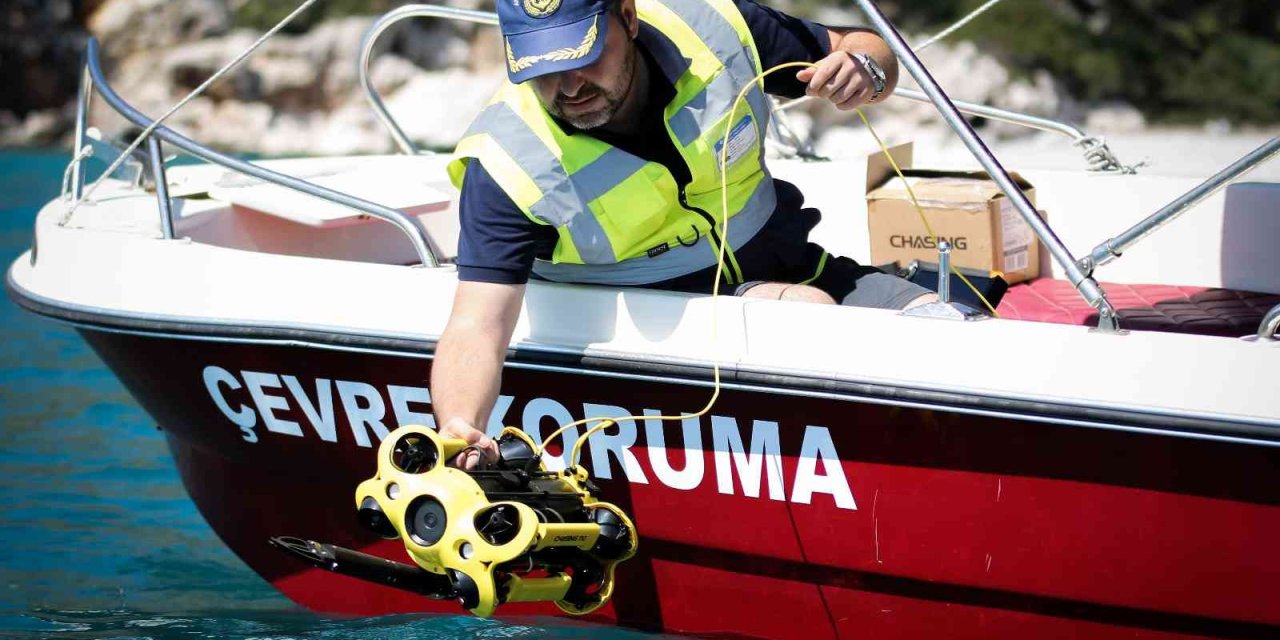 Caretta Carettalara Ölüm Saçan Hayalet Ağlar, Sualtı Robotuyla Temizleniyor