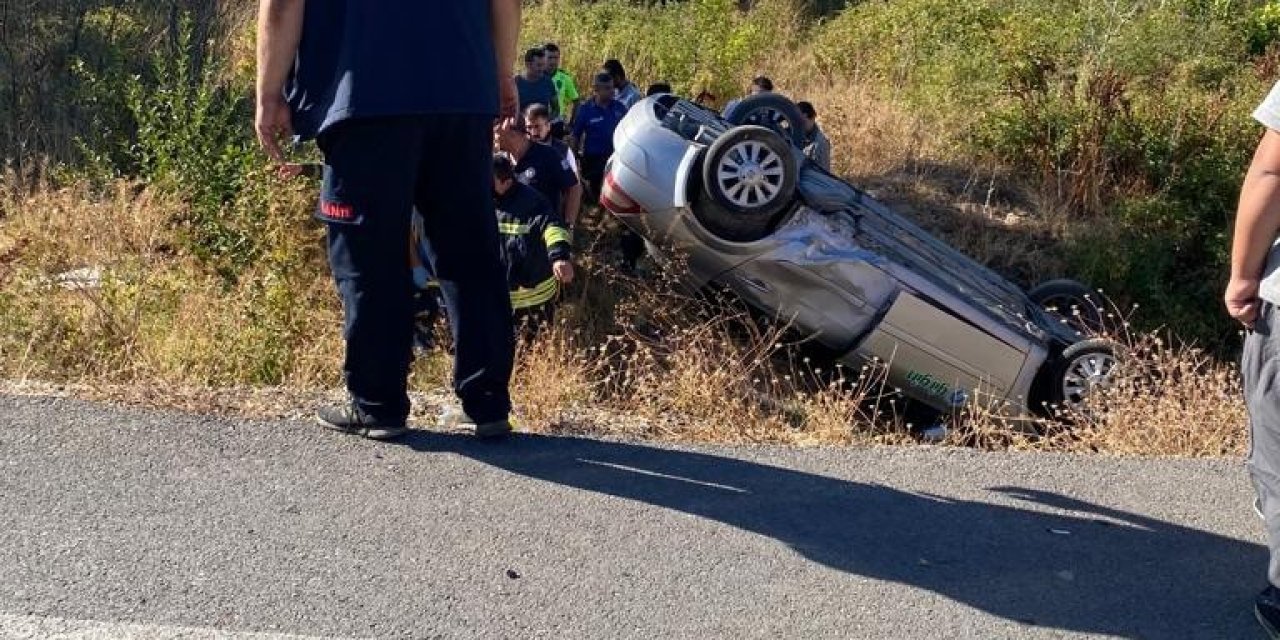 Konya’da Otomobil Şarampole Devrildi: 2 Yaralı
