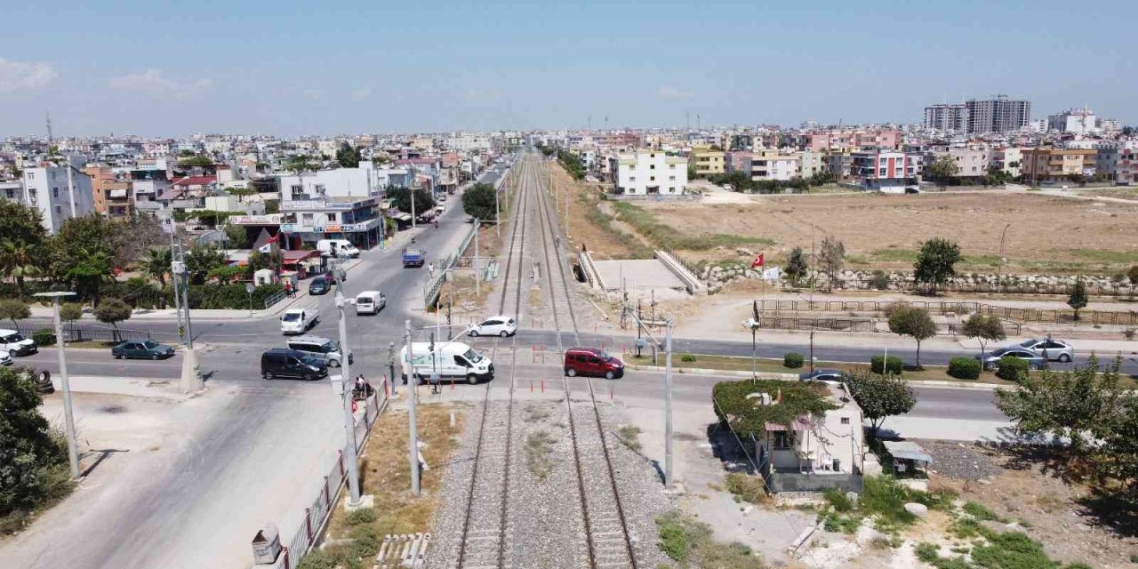 Tarsus Tren Yolu Yer Altına İnecek