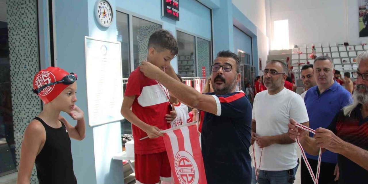 Yaz Dönemi Şölenle Son Buldu