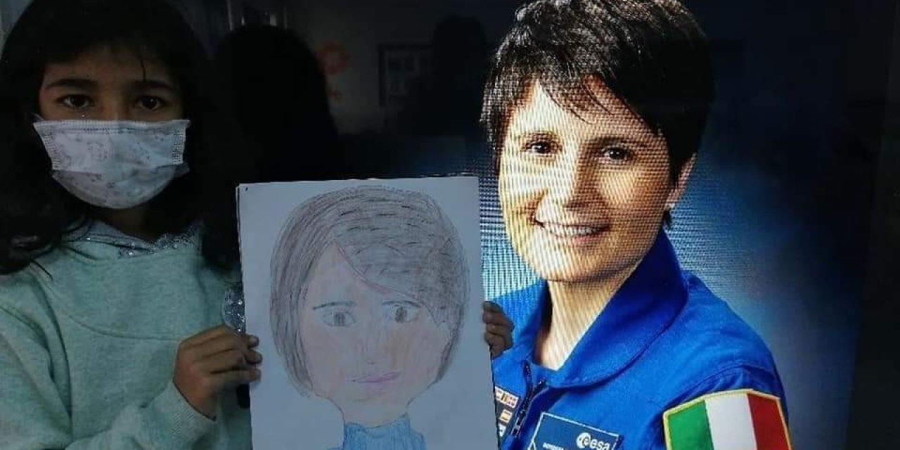 Uzaydan Gelen Mektup