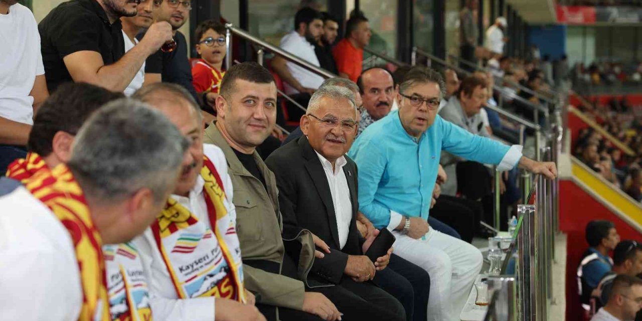 Büyükkılıç’tan Kayserispor’a ’birleştirici Güç’ Vurgusu
