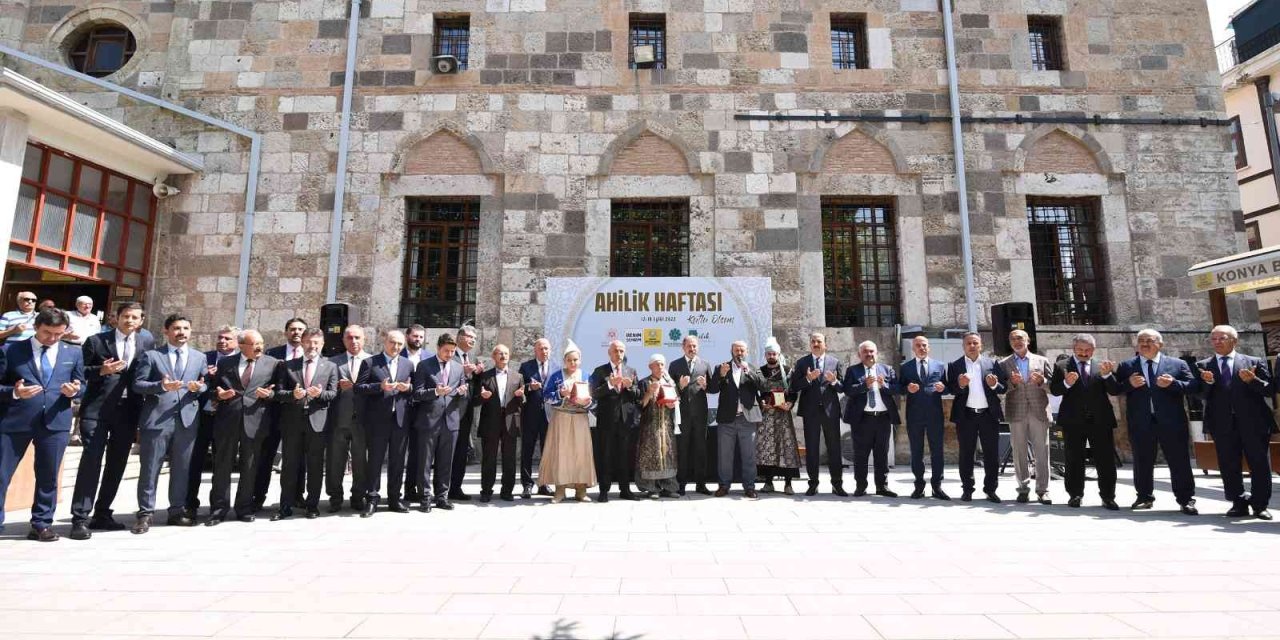 Konya’da Ahilik Haftası Etkinlikleri Bakan Kirişci’nin Katılımıyla Başladı