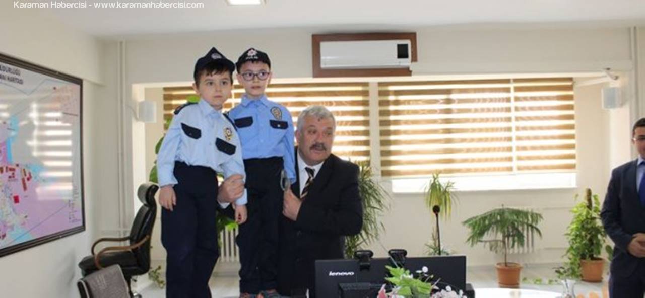 Emniyet Müdüründen Minikler Aracılığıyla Mesaj