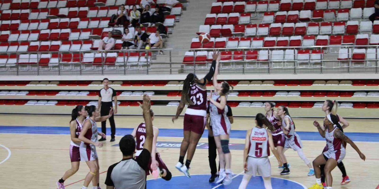 Kadınlar Basketbol Süper Ligi Ekipleri Eskişehir’de Buluştu