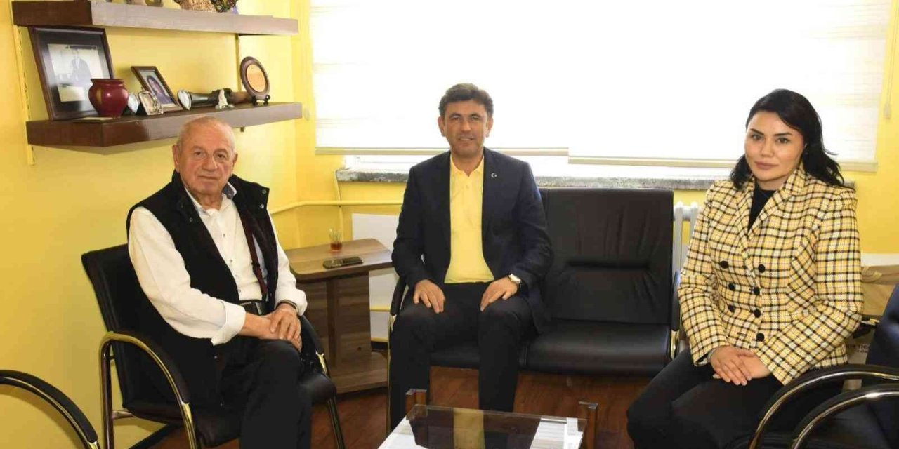 Zihni Çalışkan, Yaşar Dedelek İle Buluştu