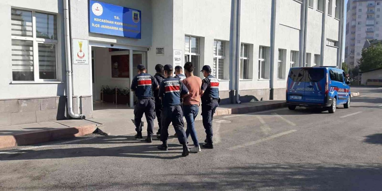 Jandarmadan Eş Zamanlı Deaş Operasyonu: 2 Gözaltı