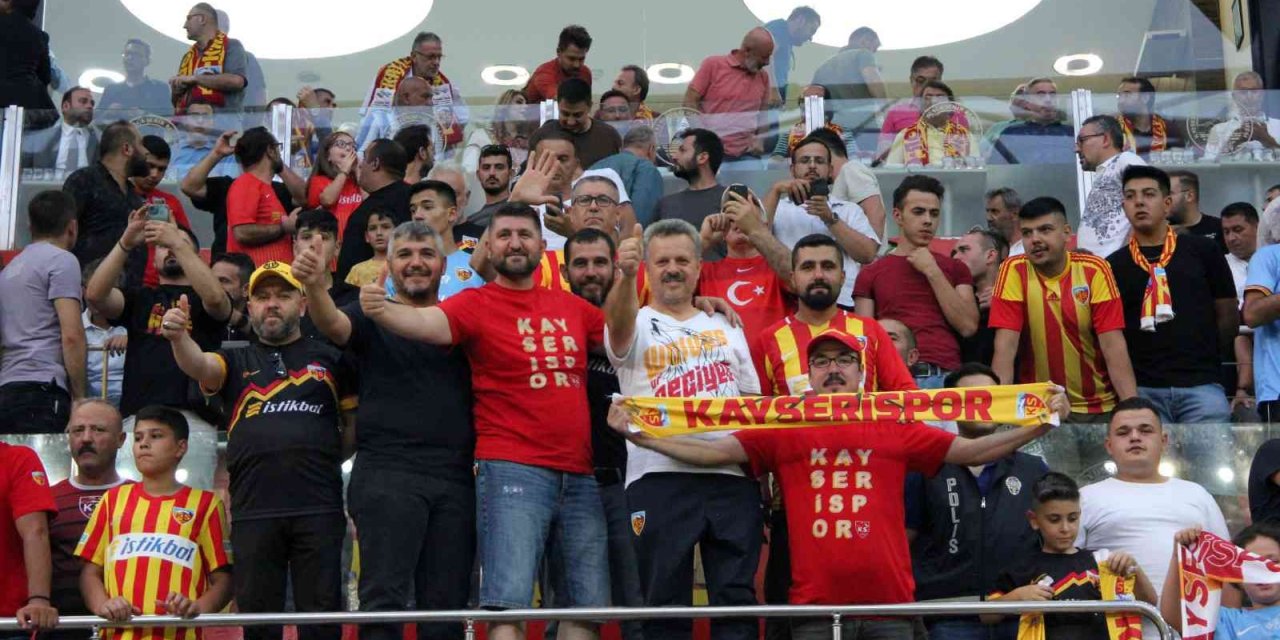 Kayserispor Taraftarından Hatay Çıkarması